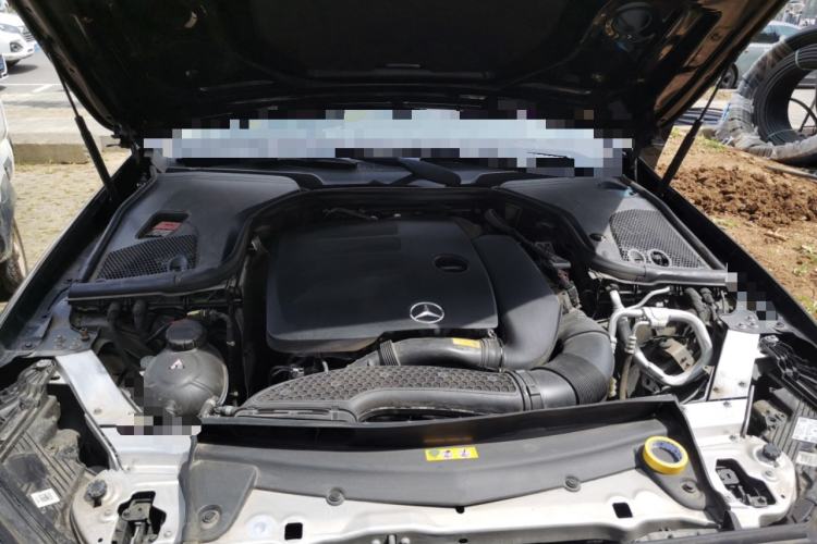 Used Mercedes-Benz E-Class 2023 Updated E 300 L Fashion Edition Engine Bay