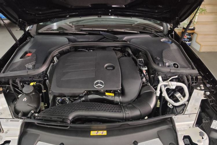 Used Mercedes-Benz E-Class 2023 Updated E 300 L Luxury Edition Engine Bay