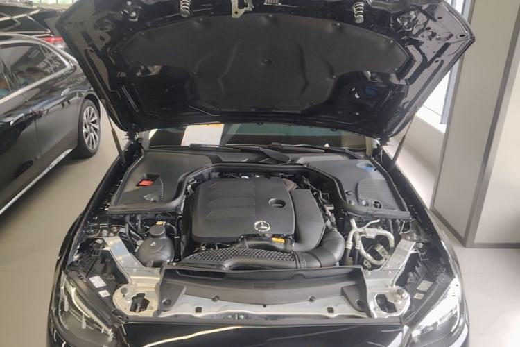 Used Mercedes-Benz E-Class 2023 E 260 L Sport Edition Engine Bay