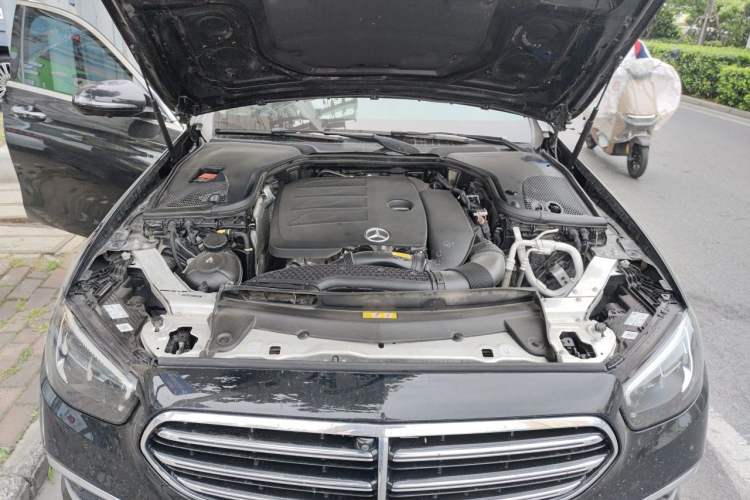 Used Mercedes-Benz E-Class 2023 E 300 L Luxury Model Engine Bay