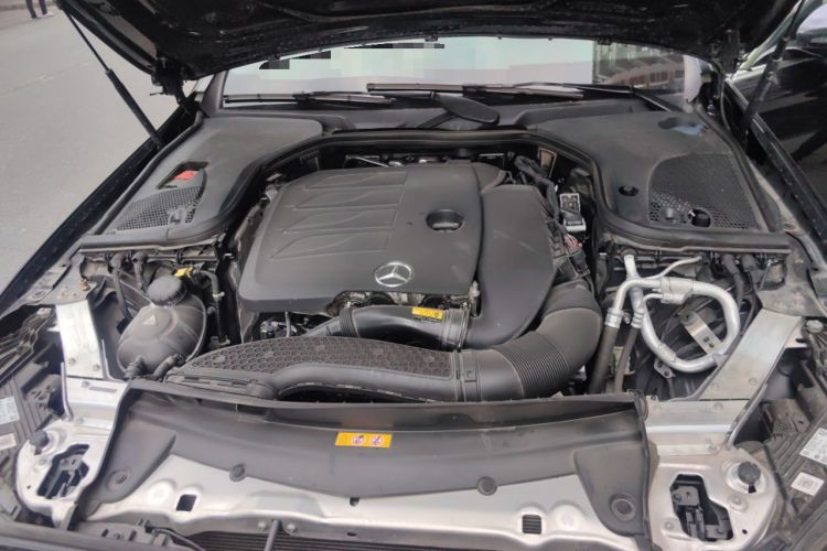 Used Mercedes-Benz E-Class 2023 Updated E 300 L Luxury Edition Engine Bay