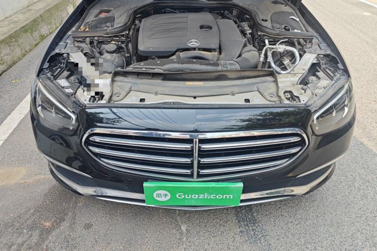 Used Mercedes-Benz E-Class 2023 E 260 L Engine Bay
