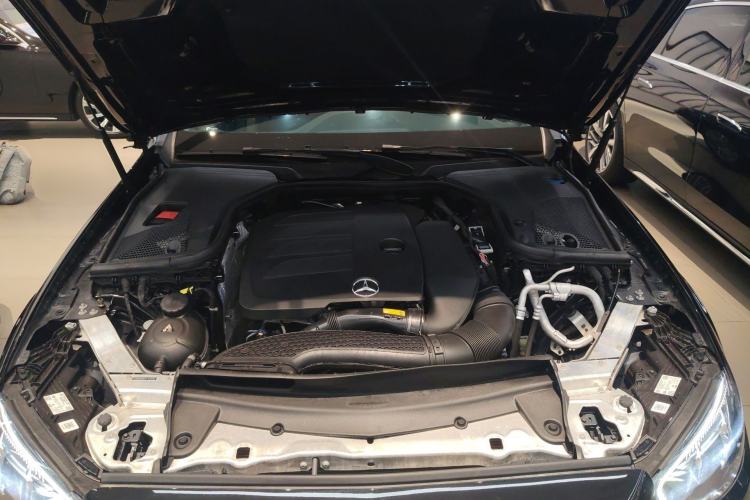 Used Mercedes-Benz E-Class 2023 Updated E 300 L Luxury Edition Engine Bay