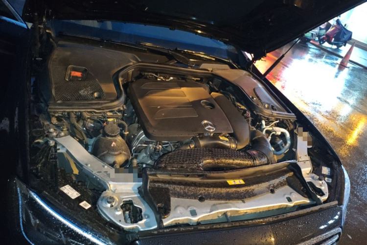 Used Mercedes-Benz E-Class 2023 Facelift E 260 L Engine Bay