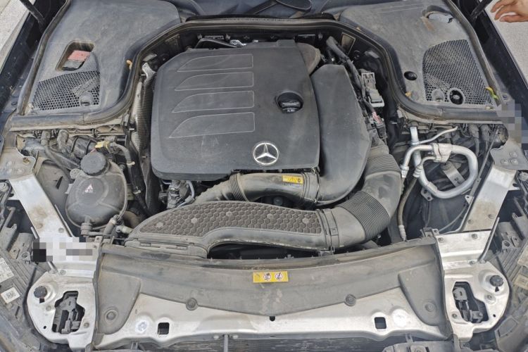 Used Mercedes-Benz E-Class 2023 Updated E 300 L Fashion Edition Engine Bay