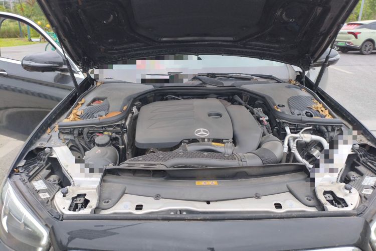 Used Mercedes-Benz E-Class 2023 Updated E 300 L Fashion Edition Engine Bay