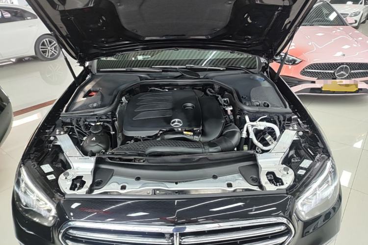 Used Mercedes-Benz E-Class 2023 Facelift E 260 L Engine Bay