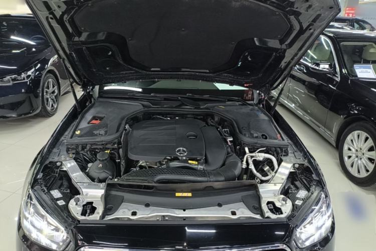 Used Mercedes-Benz E-Class 2023 Updated E 300 L Luxury Edition Engine Bay