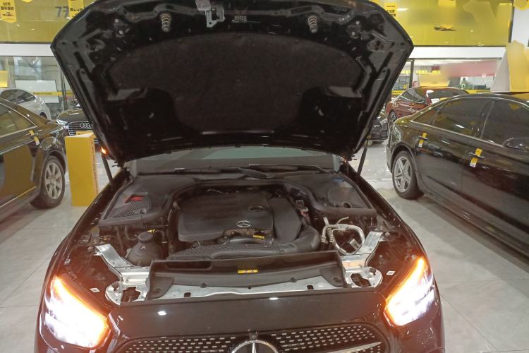 Used Mercedes-Benz E-Class 2023 Restyled E 300 L Sporty and Stylish Edition Engine Bay