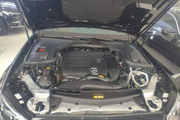 Used Mercedes-Benz E-Class 2023 Restyled E 300 L Sporty and Stylish Edition Engine Bay
