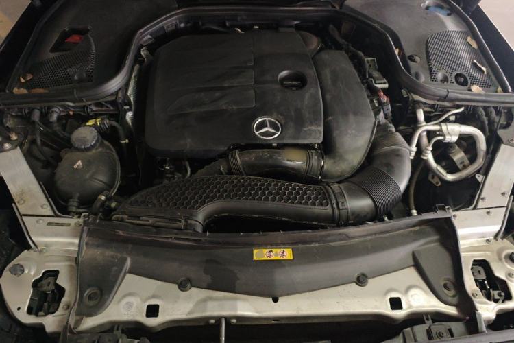 Used Mercedes-Benz E-Class 2023 E 260 L Sport Edition Engine Bay