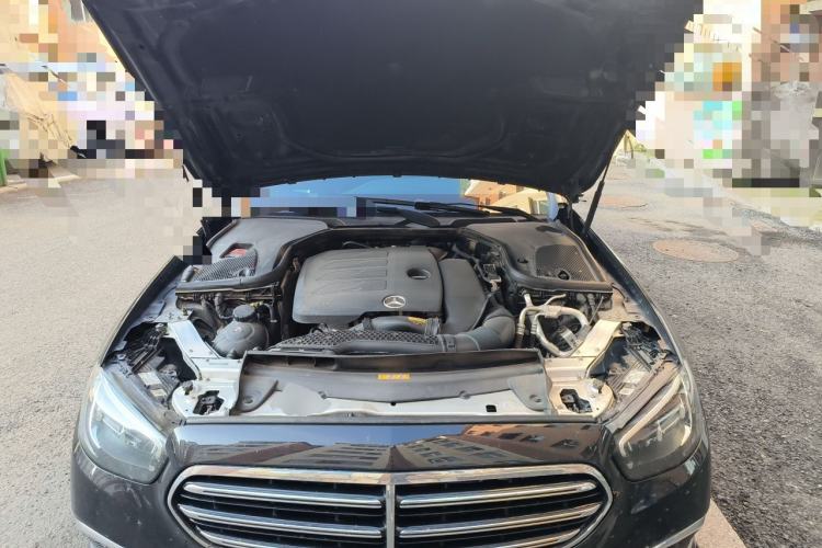 Used Mercedes-Benz E-Class 2023 Facelift E 260 L Engine Bay
