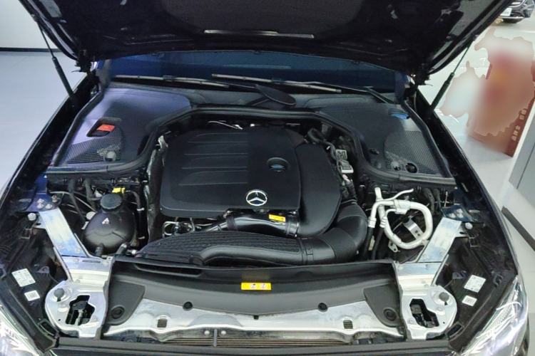 Used Mercedes-Benz E-Class 2023 Facelift E 260 L Engine Bay