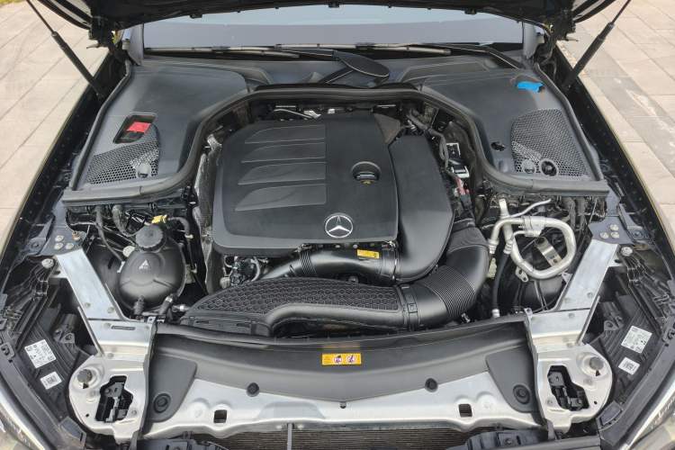 Used Mercedes-Benz E-Class 2023 Updated E 300 L Luxury Edition Engine Bay
