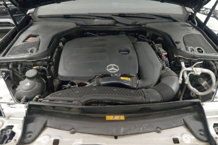 Used Mercedes-Benz E-Class 2023 Updated E 300 L Fashion Edition Engine Bay