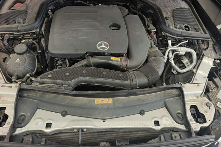 Used Mercedes-Benz E-Class 2023 Restyled E 260 L Sport Edition Engine Bay