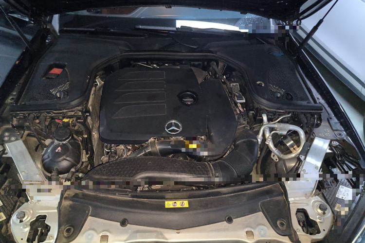 Used Mercedes-Benz E-Class 2023 Facelift E 260 L Engine Bay