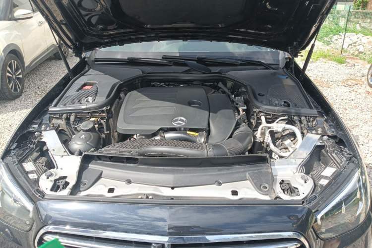 Used Mercedes-Benz E-Class 2023 E 300 L Luxury Model Engine Bay
