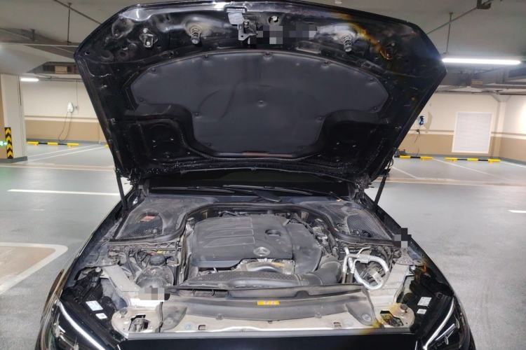 Used Mercedes-Benz E-Class 2023 E 300 L Luxury Model Engine Bay