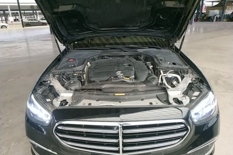 Used Mercedes-Benz E-Class 2023 Updated E 300 L Luxury Edition Engine Bay