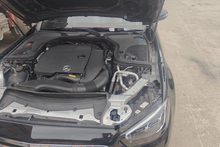 Used Mercedes-Benz E-Class 2023 E 260 L Engine Bay Left