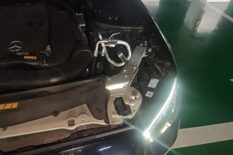 Used Mercedes-Benz E-Class 2023 E 260 L Engine Bay Left