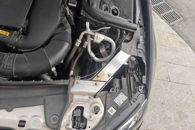 Used Mercedes-Benz E-Class 2023 E 300 L Sport Luxury Edition Engine Bay Left