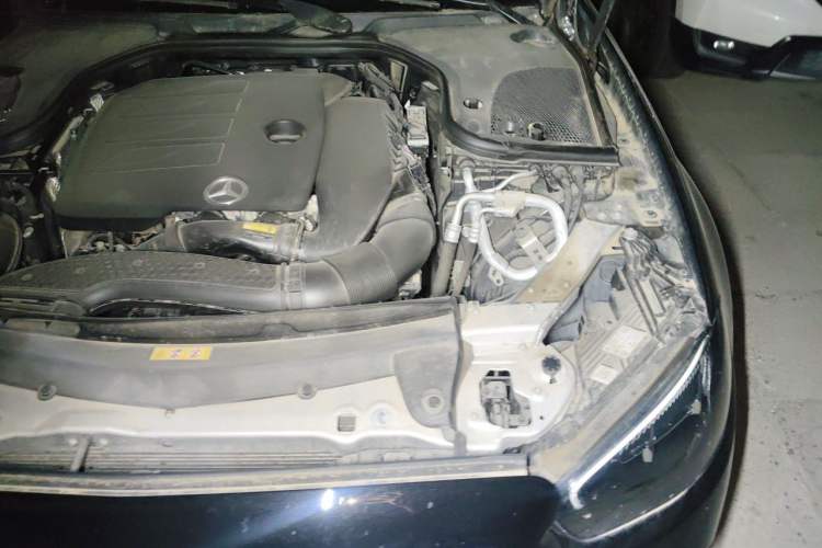 Used Mercedes-Benz E-Class 2023 Facelift E 260 L Engine Bay Left