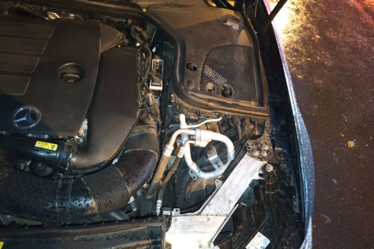 Used Mercedes-Benz E-Class 2023 Facelift E 260 L Engine Bay Left