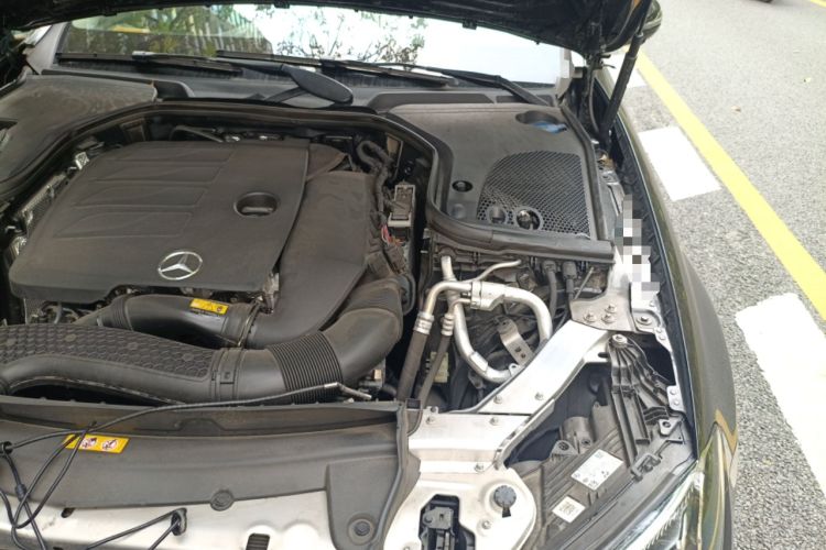 Used Mercedes-Benz E-Class 2023 Updated E 300 L Fashion Edition Engine Bay Left