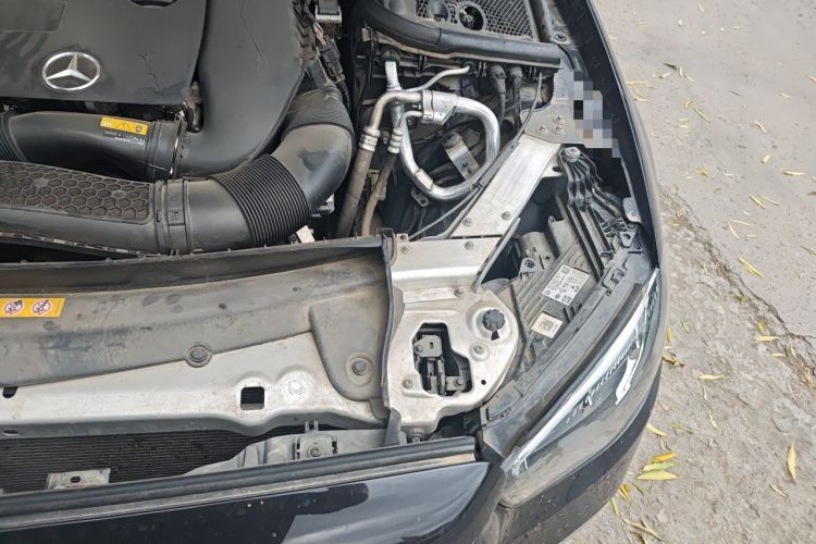 Used Mercedes-Benz E-Class 2023 Updated E 300 L Fashion Edition Engine Bay Left