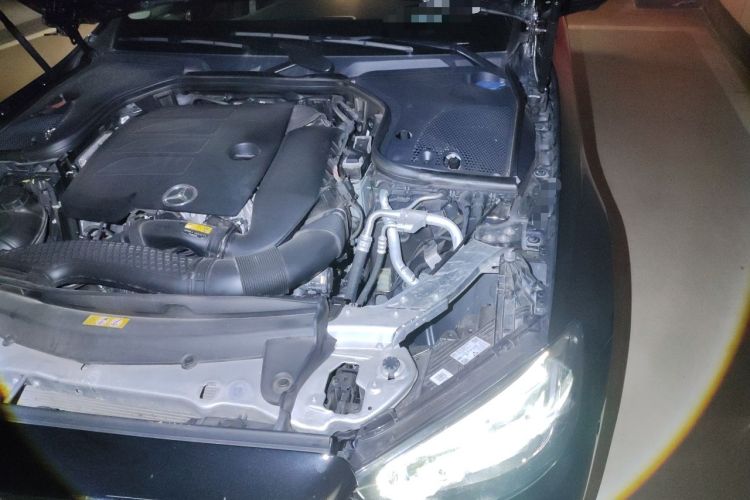 Used Mercedes-Benz E-Class 2023 Updated E 300 L Luxury Edition Engine Bay Left