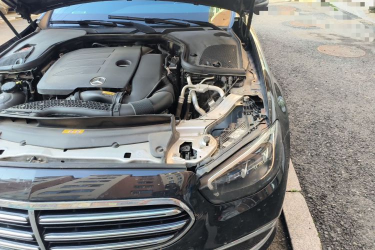 Used Mercedes-Benz E-Class 2023 Facelift E 260 L Engine Bay Left