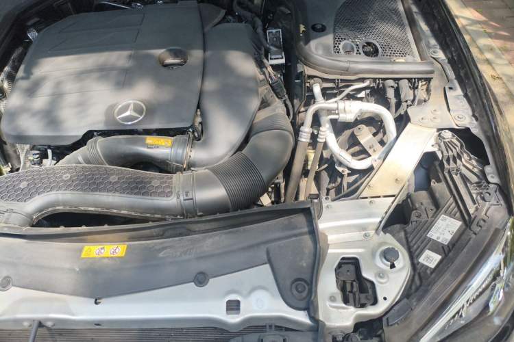 Used Mercedes-Benz E-Class 2023 E 300 L Stylish Model Engine Bay Left