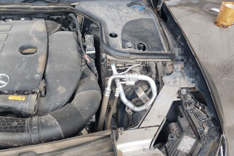 Used Mercedes-Benz E-Class 2023 Updated E 300 L Fashion Edition Engine Bay Left