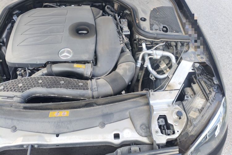 Used Mercedes-Benz E-Class 2023 E 260 L Engine Bay Left