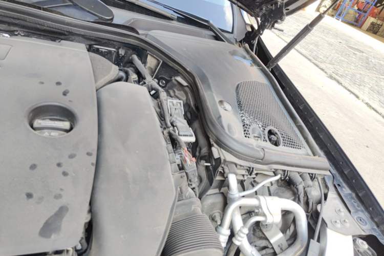 Used Mercedes-Benz E-Class 2023 E 300 L Luxury Model Engine Bay Left