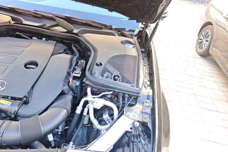 Used Mercedes-Benz E-Class 2023 Updated E 300 L Fashion Edition Engine Bay Left