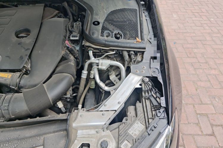 Used Mercedes-Benz E-Class 2023 Updated E 300 L Luxury Edition Engine Bay Left
