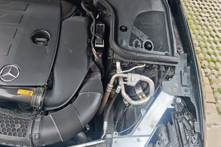 Used Mercedes-Benz E-Class 2023 E 300 L Luxury Model Engine Bay Left
