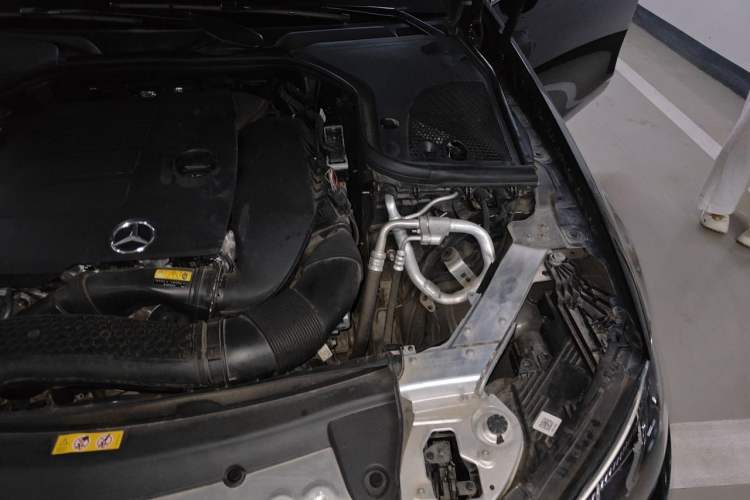 Used Mercedes-Benz E-Class 2023 E 300 L Stylish Model Engine Bay Left