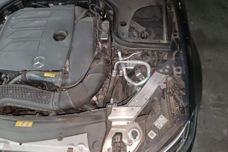 Used Mercedes-Benz E-Class 2023 E 300 L Luxury Model Engine Bay Left