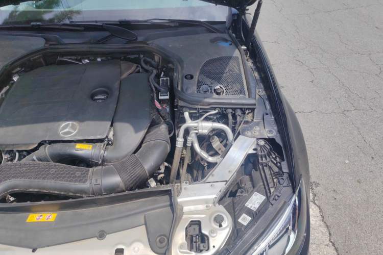 Used Mercedes-Benz E-Class 2023 E 300 L Stylish Model Engine Bay Left
