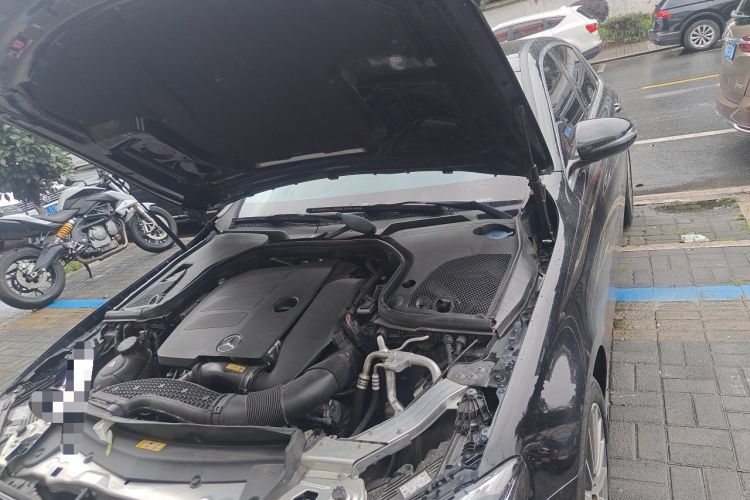 Used Mercedes-Benz E-Class 2023 Facelift E 260 L Engine Bay Left
