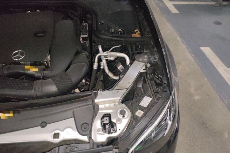 Used Mercedes-Benz E-Class 2023 E 260 L Engine Bay Left