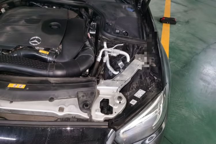 Used Mercedes-Benz E-Class 2023 E 300 L Stylish Model Engine Bay Left
