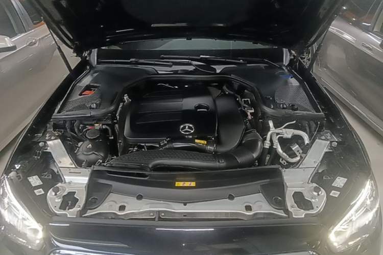 Used Mercedes-Benz E-Class 2023 Updated E 300 L Luxury Edition Engine Bay