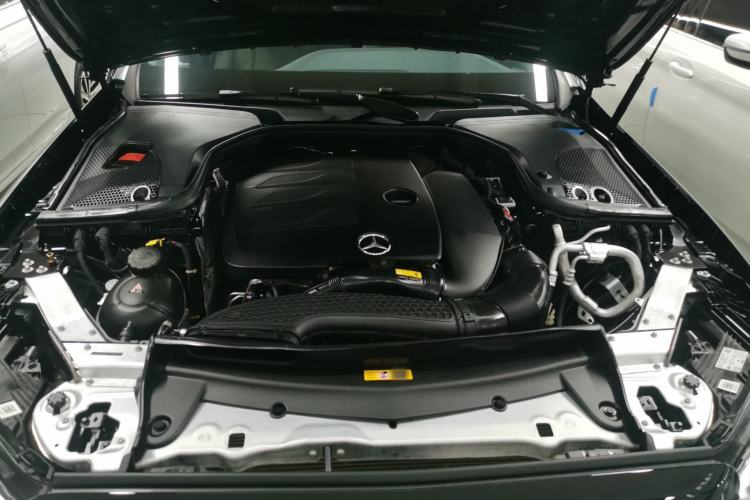 Used Mercedes-Benz E-Class 2023 Facelift E 260 L Engine Bay