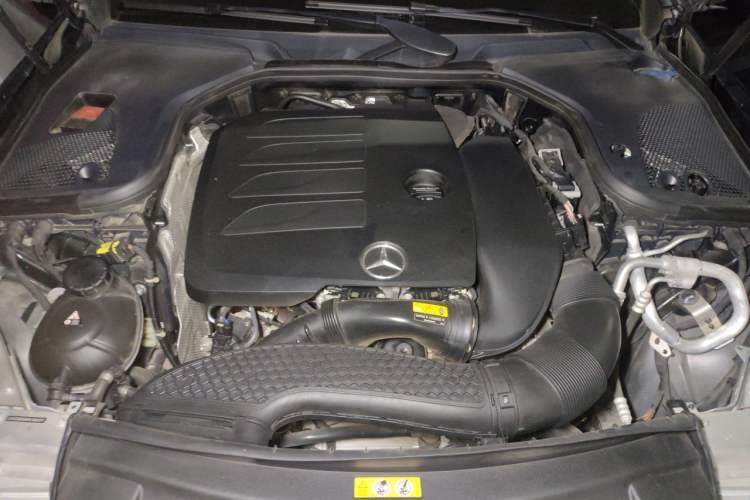Used Mercedes-Benz E-Class 2023 E 300 L Luxury Model Engine Bay