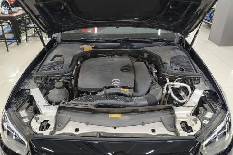 Used Mercedes-Benz E-Class 2023 E 300 L Luxury Model Engine Bay